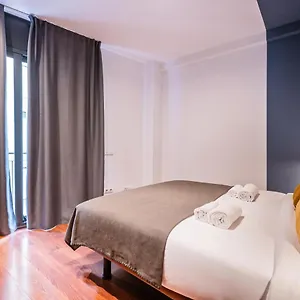sweet-inn-avenida-roma.topbarcelonahotels.com/